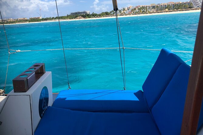 Adults Only Catalina Bay Small Group Snorkel & Sunset Sail - Key things that make this Aruba snorkeling + sunset sail different