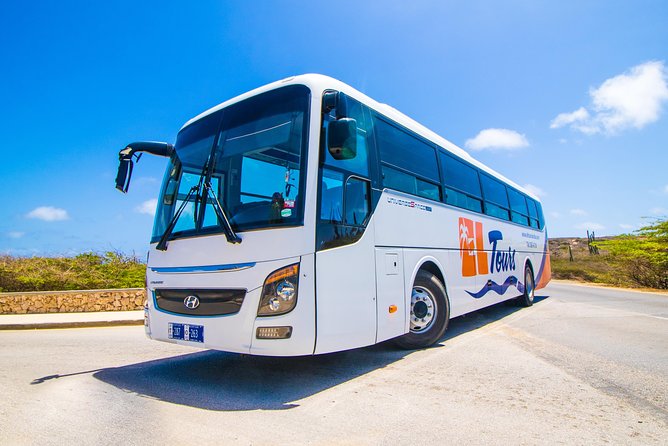 Aruba Island Sightseeing Tour - The Air-Conditioned Coach Part: Comfort and Its Limits