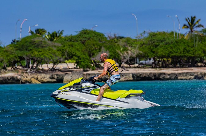 Aruba Jet Ski Waverunner Rental - Safety Briefing and the Waiver: The Rules That Keep the Fun Going