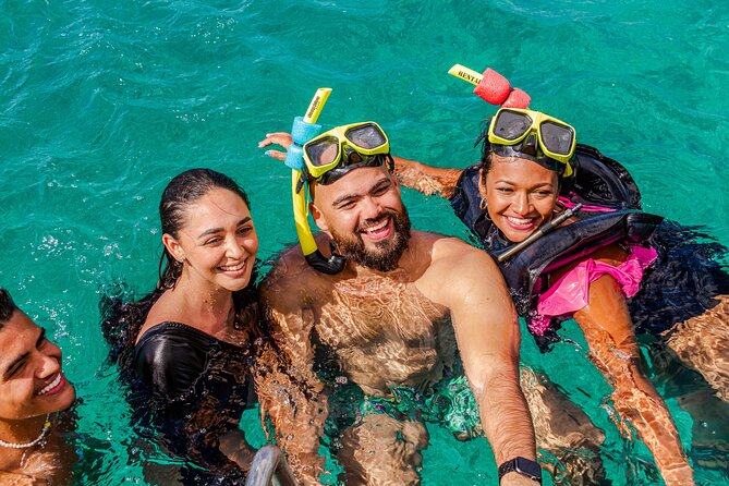 Aruba Morning Snorkel Sail aboard Palm Pleasure Catamaran - Small risks to plan for: weather and equipment hiccups