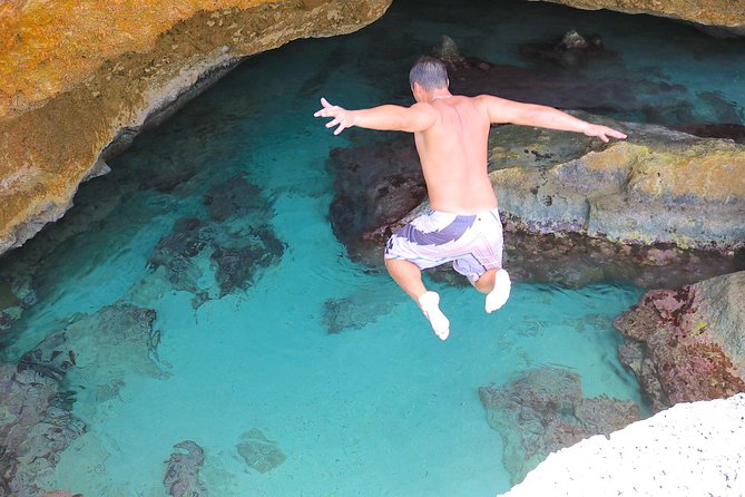 Aruba Natural Pools Northshore Safari Tour - Oranjestad to Arikok: pickup, start time, and the Jeep reality
