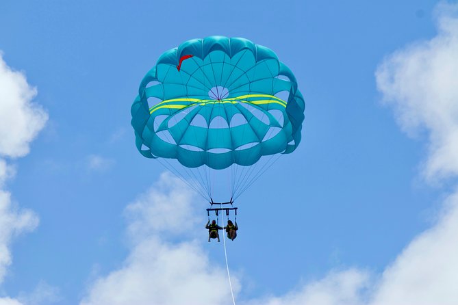 Aruba Parasailing with Unparalleled Views - Who This Fits Best (and Who Might Rethink It)