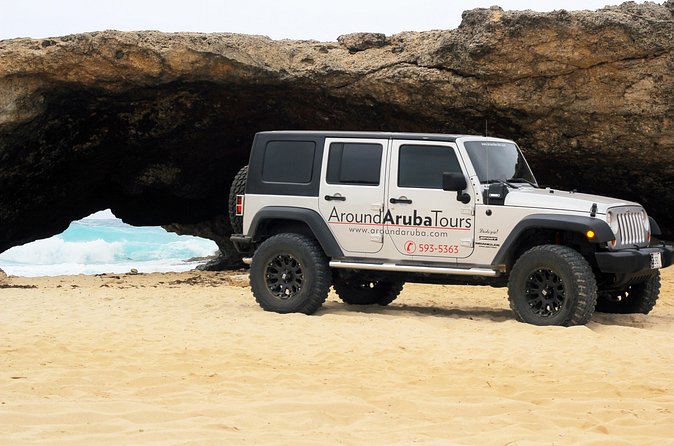 Private Aruba Jeep Tour: Exciting Attractions and Panoramic Views - Arikok National Park + Ayo Rock Formations + Alto Vista Chapel