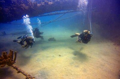 Private First-Time Dive on Aruba’s Reef and Wreck Site - The 20-minute safety briefing: the part that makes everything easier
