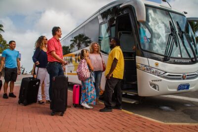 Round Trip Aruba Airport Transfer - Arriving at Queen Beatrix: Finding the Bus Fast